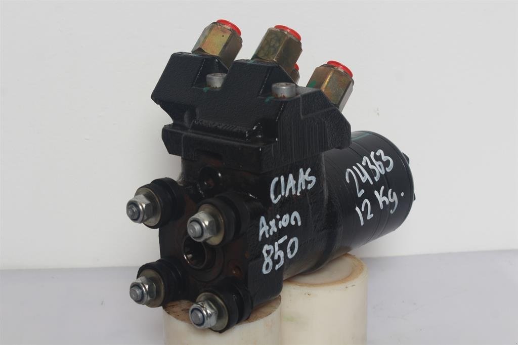 Sonstiges Traktorzubehör типа CLAAS AXION 850 Styreorbitrol / Steering Unit, Gebrauchtmaschine в Viborg (Фотография 5)