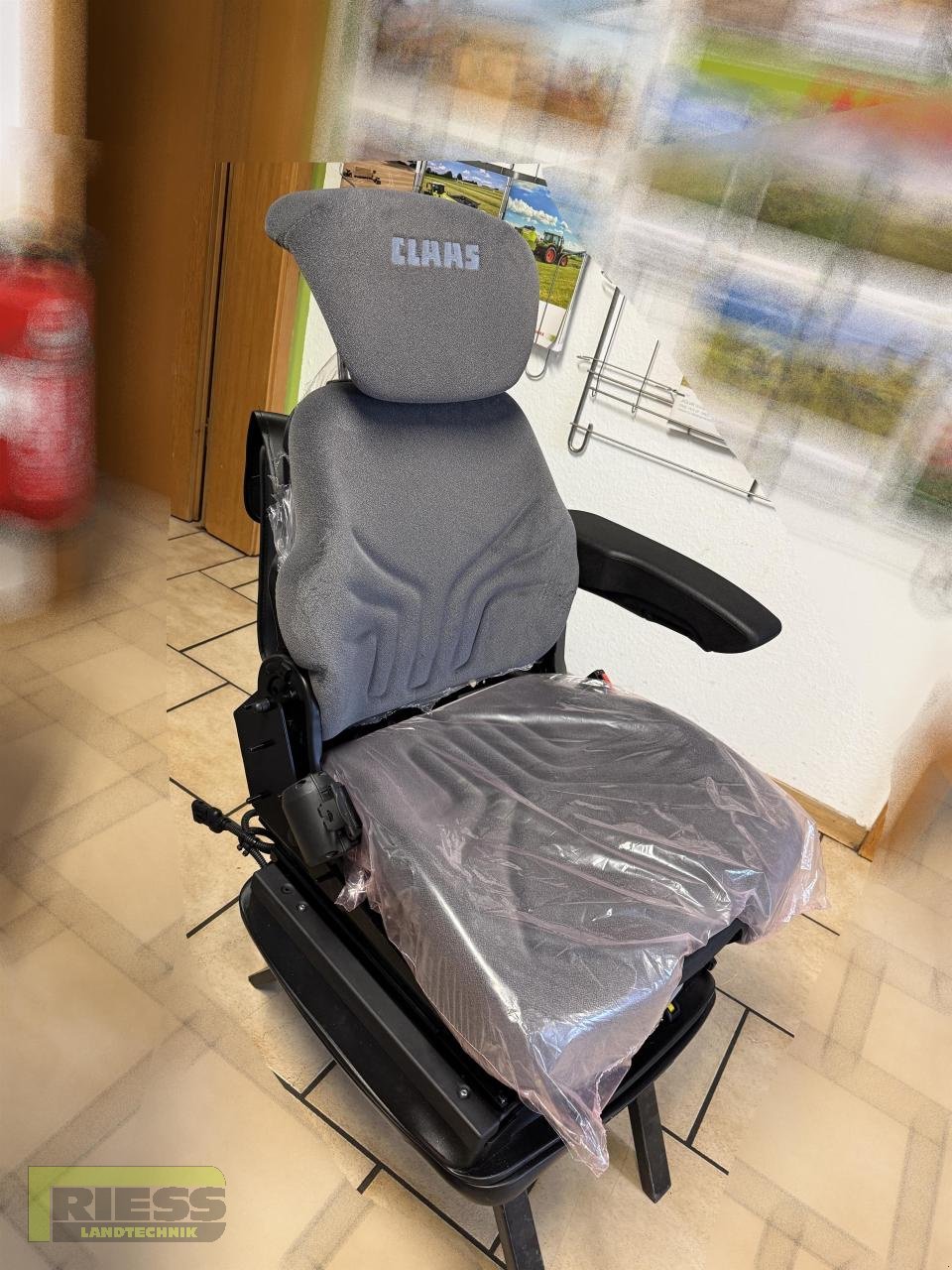 Sonstiges Traktorzubehör del tipo CLAAS CLAAS Fahrersitz Grammer MSG97G/741, Neumaschine en Homberg/Ohm - Maulbach (Imagen 7)