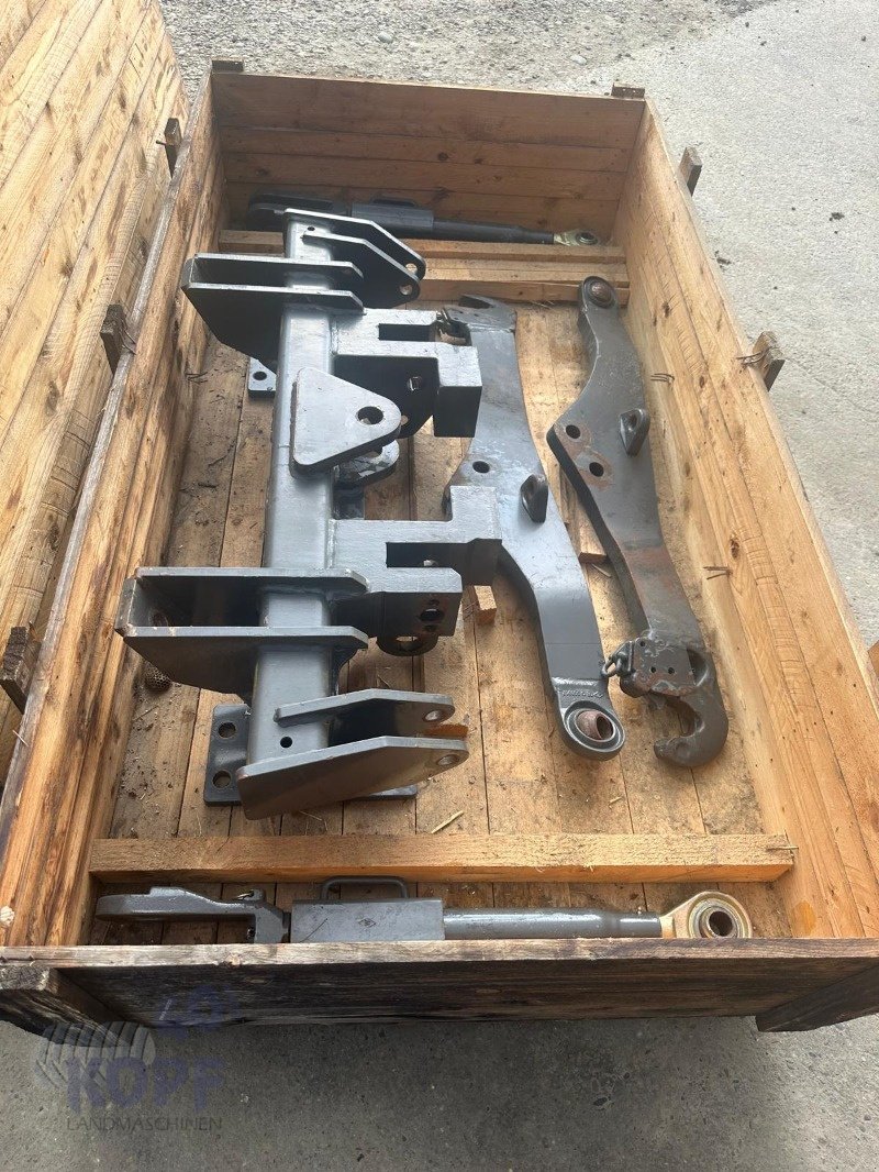 Sonstiges Traktorzubehör typu CLAAS Dreipunktbock Unterlenker Hubstreben Xerion, Gebrauchtmaschine v Schutterzell (Obrázek 4)