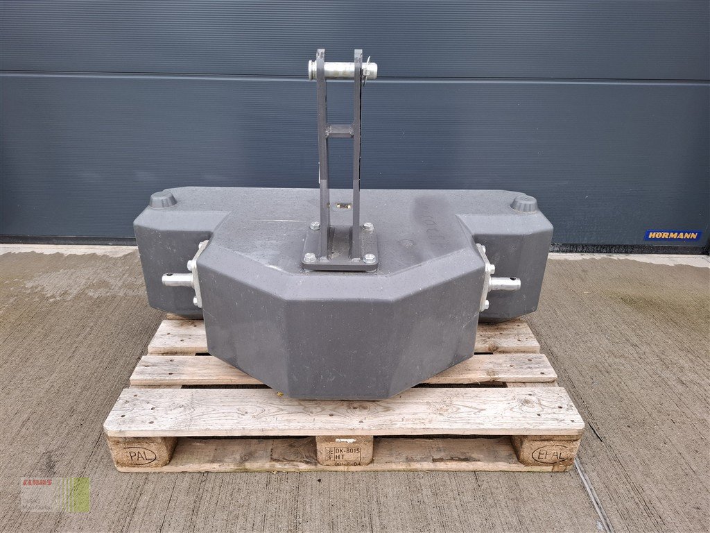 Sonstiges Traktorzubehör tip CLAAS Frontgewicht 600 kg, Gebrauchtmaschine in Wassertrüdingen (Poză 4)