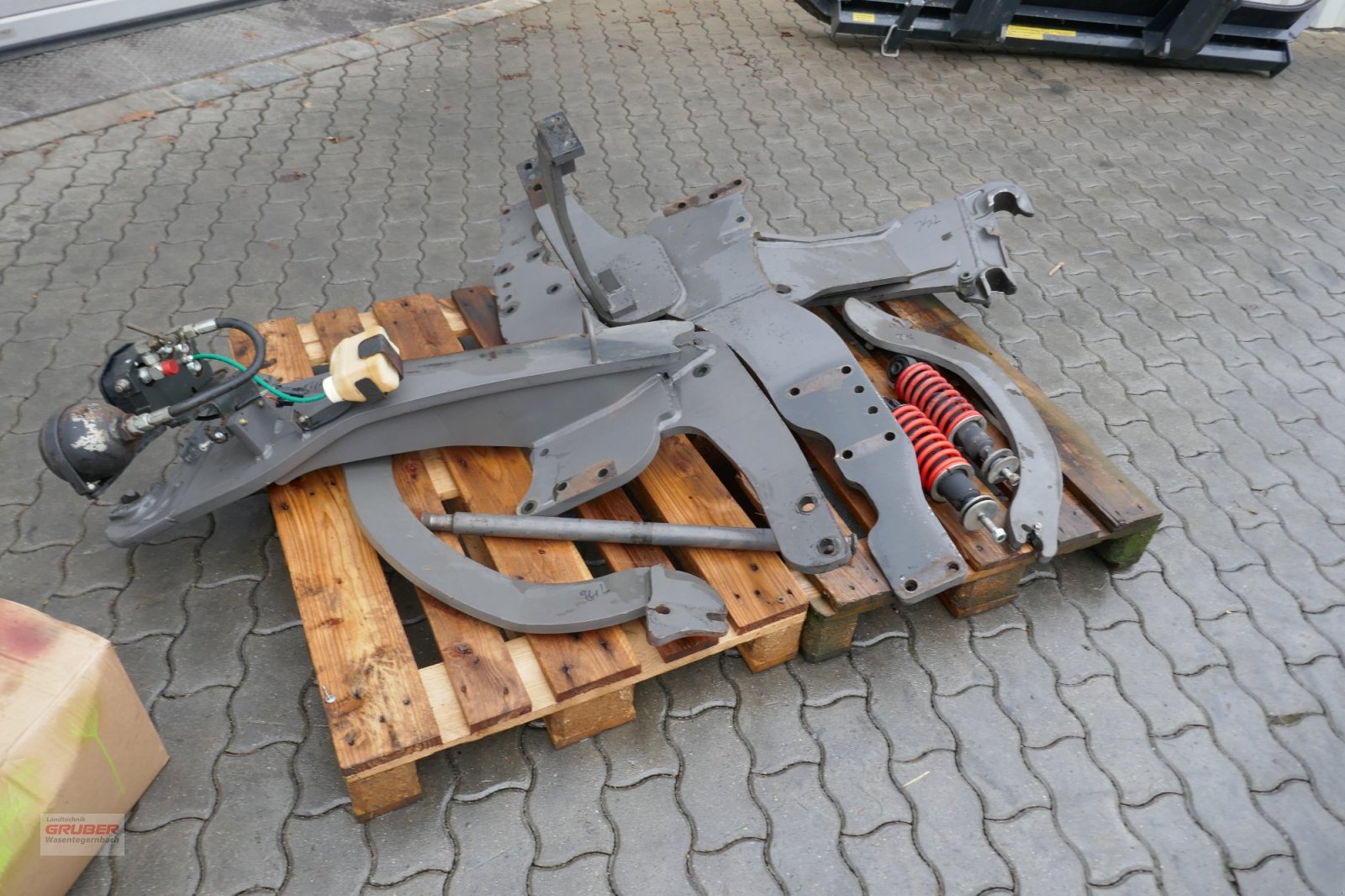 Sonstiges Traktorzubehör a típus CLAAS Frontladeranbauteile passend zu MX-Frontlader, Gebrauchtmaschine ekkor: Dorfen (Kép 1)