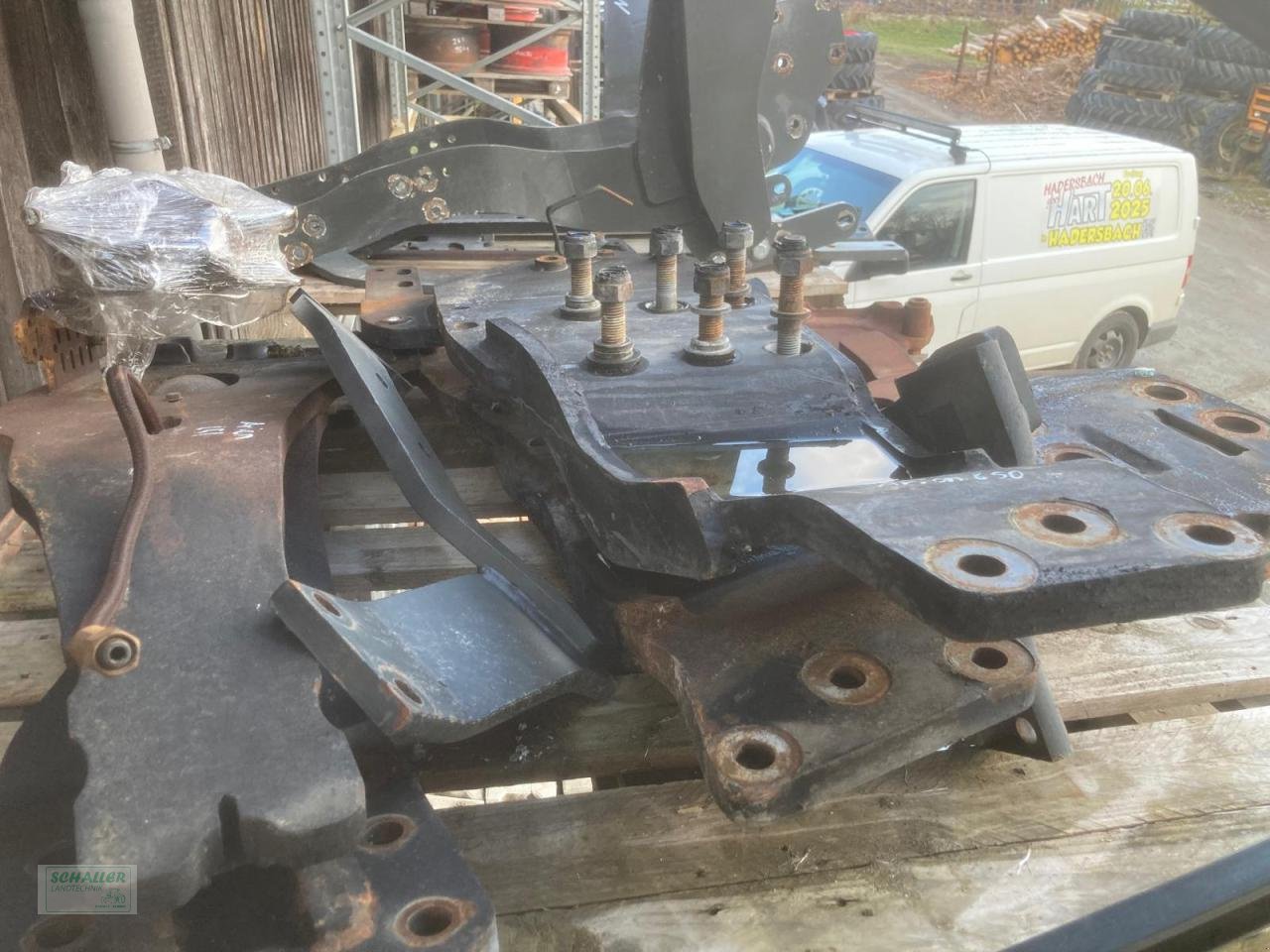 Sonstiges Traktorzubehör typu CLAAS Frontladerkonsolen Claas Arion 6x0 Hexashift A76, Gebrauchtmaschine v Geiselhöring (Obrázek 2)