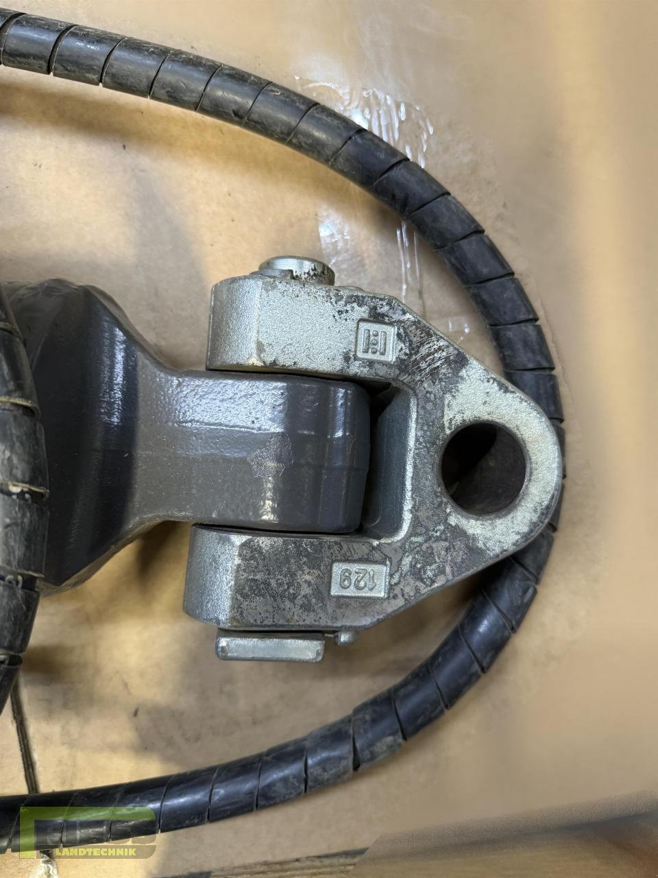 Sonstiges Traktorzubehör от тип CLAAS Hydraulischer Oberlenker Axion, Neumaschine в Homberg/Ohm - Maulbach (Снимка 5)