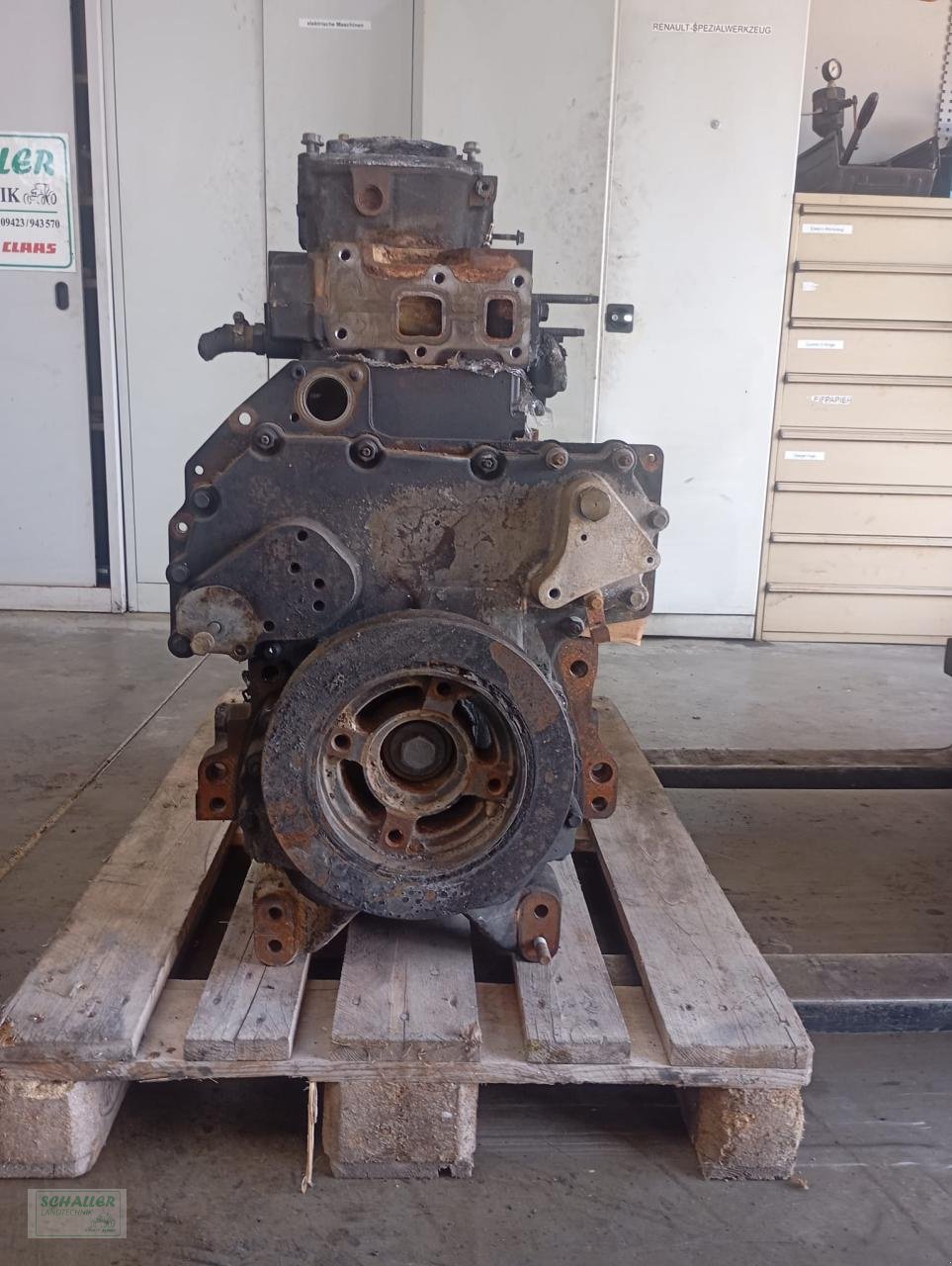 Sonstiges Traktorzubehör типа CLAAS Motorblock Arion 650 A76, Gebrauchtmaschine в Geiselhöring (Фотография 2)