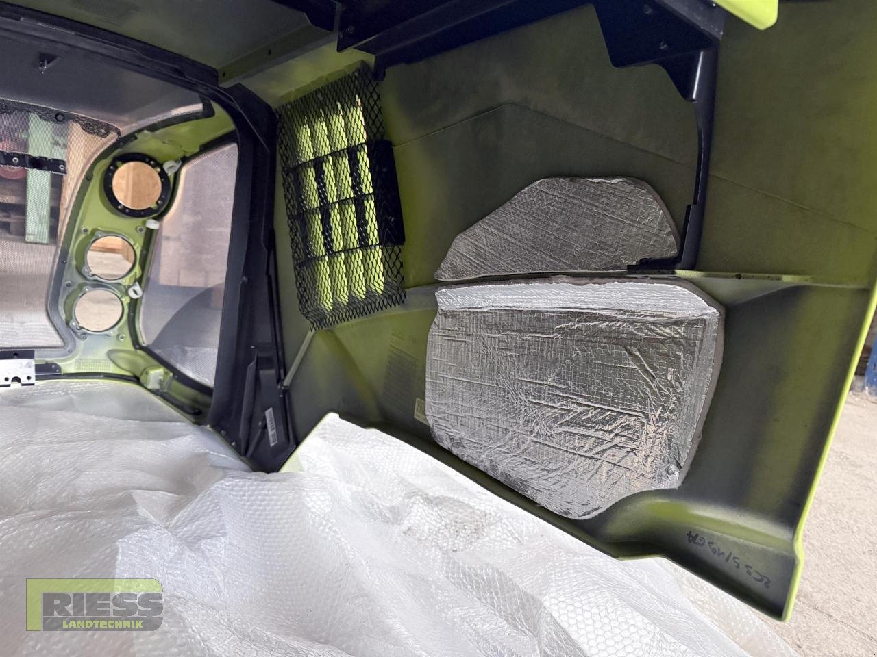 Sonstiges Traktorzubehör van het type CLAAS Motorhaube Arion 4xx A21, Gebrauchtmaschine in Homberg/Ohm - Maulbach (Foto 8)