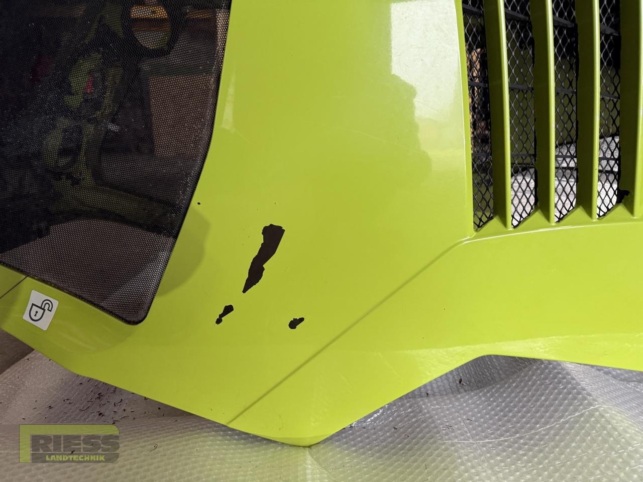 Sonstiges Traktorzubehör van het type CLAAS Motorhaube Arion 4xx A32 (A52), Gebrauchtmaschine in Homberg/Ohm - Maulbach (Foto 4)