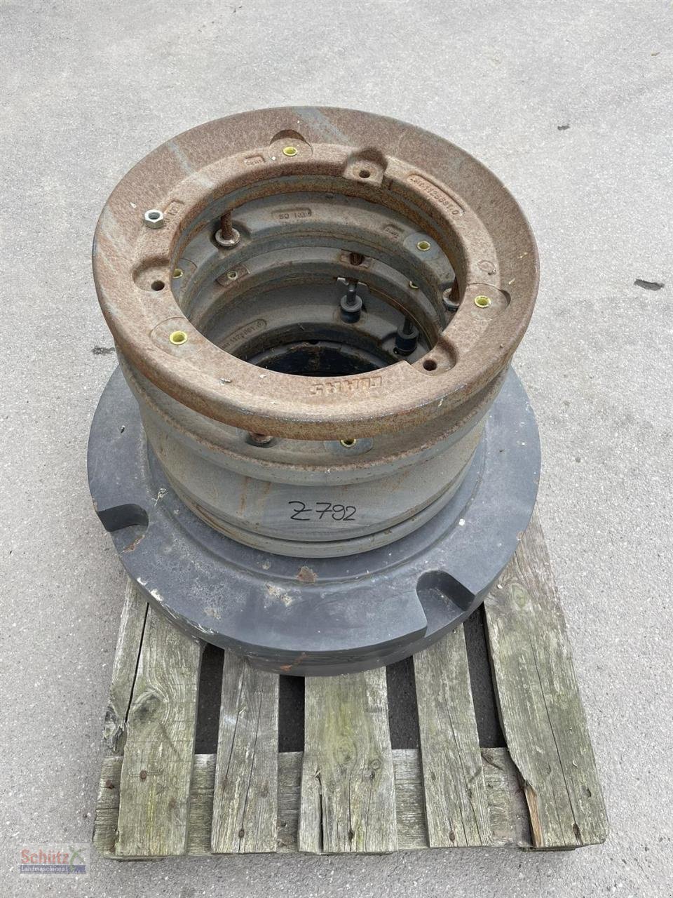 Sonstiges Traktorzubehör του τύπου CLAAS Radgewichte 1109052, Claasnummer: 1125681.0, Gebrauchtmaschine σε Schierling (Φωτογραφία 1)