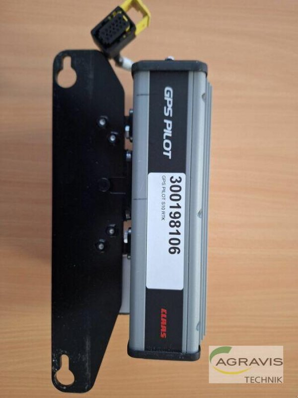 Sonstiges Traktorzubehör Türe ait CLAAS S10 ISOBUS TERMINAL, Gebrauchtmaschine içinde Warburg (resim 9)