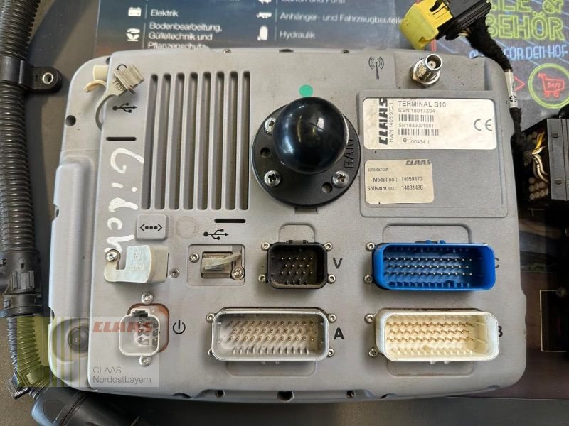 Sonstiges Traktorzubehör des Typs CLAAS S10 TERMINAL + NAV CONTROLLER, Neumaschine in Schwend (Bild 4)