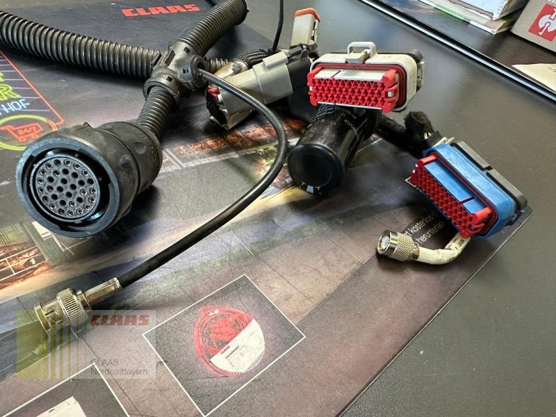 Sonstiges Traktorzubehör des Typs CLAAS S10 TERMINAL + NAV CONTROLLER, Neumaschine in Schwend (Bild 8)