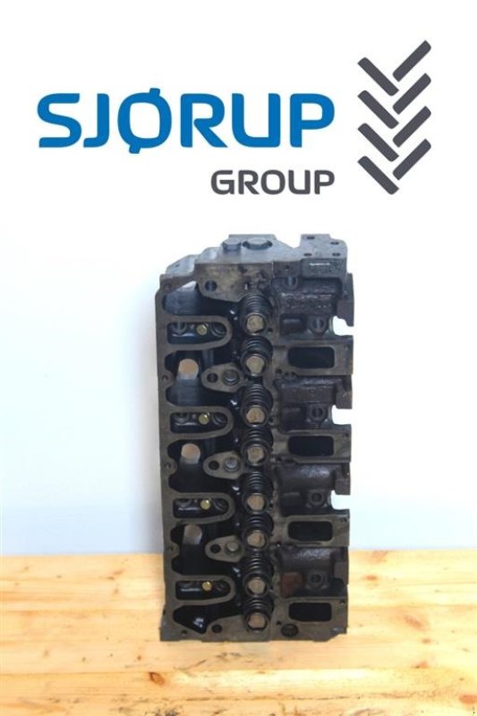 Sonstiges Traktorzubehör typu CLAAS Scorpion 9040 Topstykke / Cylinder Head, Gebrauchtmaschine v Viborg (Obrázek 1)