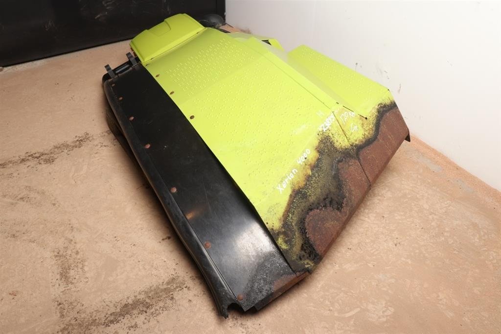 Sonstiges Traktorzubehör του τύπου CLAAS XERION 4000 Bagskærm Højre // Right Rear Fender, Gebrauchtmaschine σε Viborg (Φωτογραφία 6)