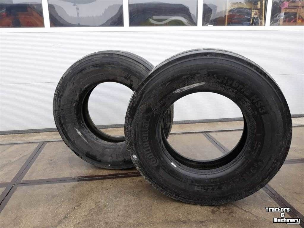 Sonstiges Traktorzubehör van het type Continental 31580R225 315/80X R22,5, Gebrauchtmaschine in Zevenaar (Foto 4)