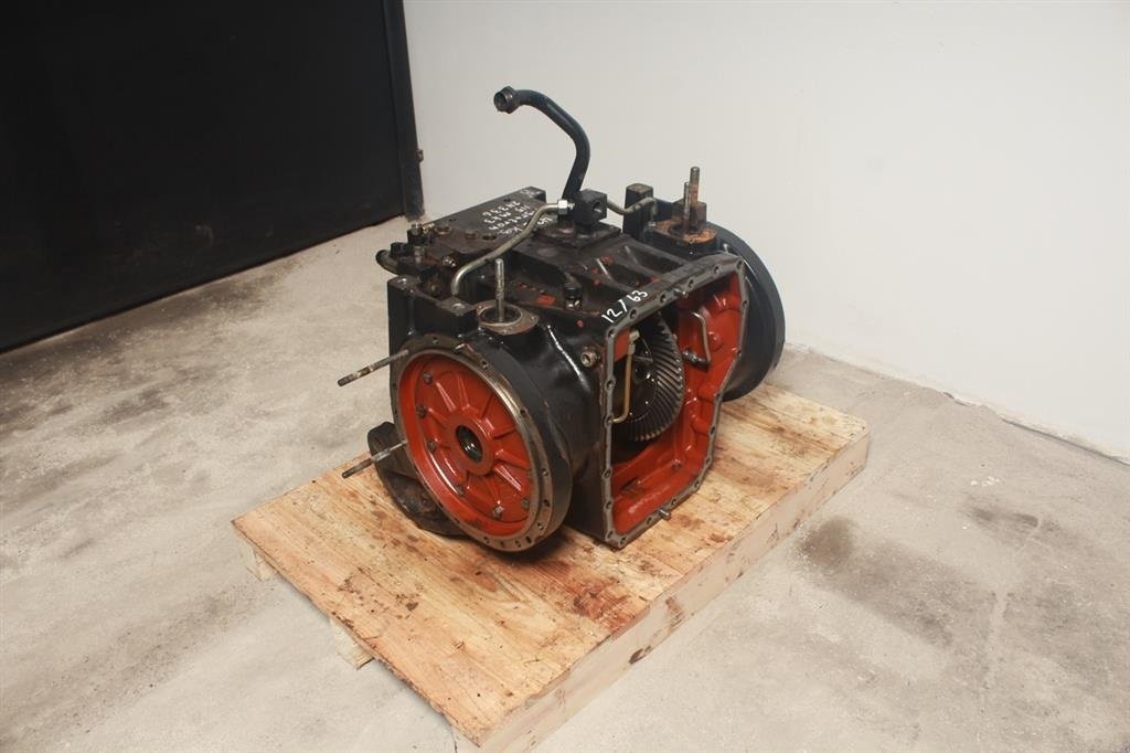 Sonstiges Traktorzubehör типа Deutz Agrotron 115 Bagtøj / Rear Transmission, Gebrauchtmaschine в Viborg (Фотография 9)