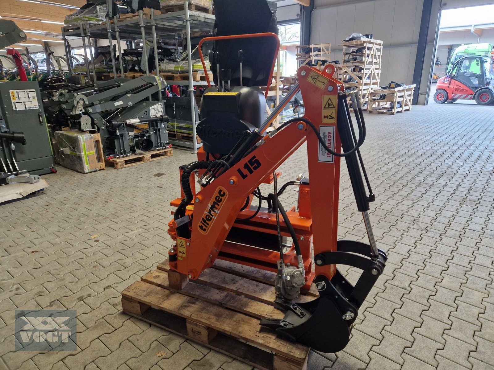 Sonstiges Traktorzubehör tipa DIGGER BA 13 Heckbagger /Anbaubagger für Traktor inkl. Baggerschaufel, Neumaschine u Schmallenberg (Slika 3)