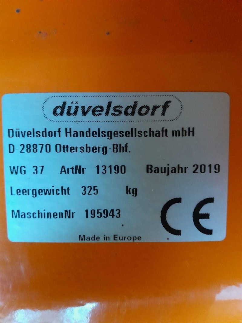 Sonstiges Traktorzubehör типа Düvelsdorf Schneeschiebeschild, Gebrauchtmaschine в Ebersbach (Фотография 2)