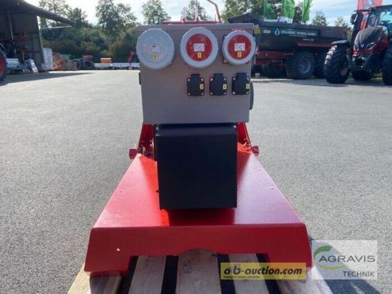 Sonstiges Traktorzubehör Türe ait Endress EZG 25/2 II/TN-S, Neumaschine içinde Meschede-Remblinghausen (resim 2)