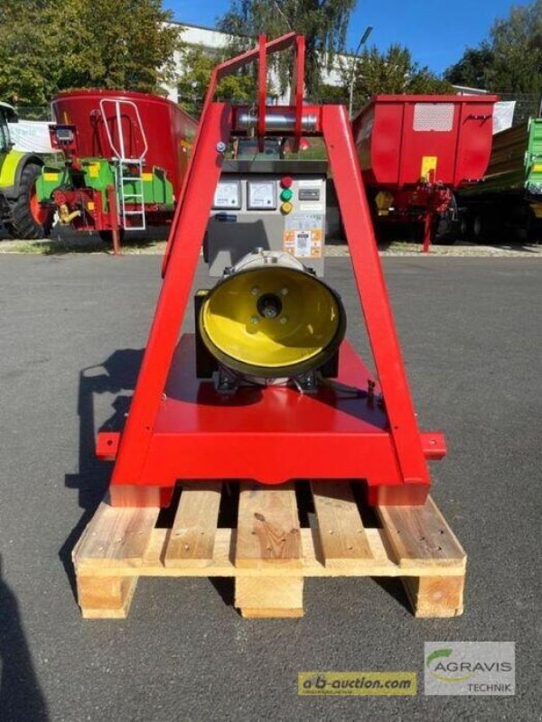 Sonstiges Traktorzubehör Türe ait Endress EZG 25/2 II/TN-S, Neumaschine içinde Meschede-Remblinghausen (resim 3)