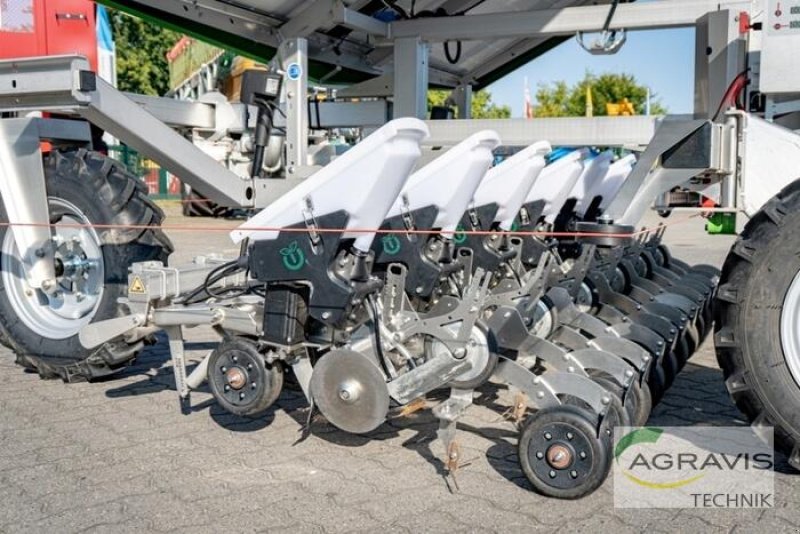 Sonstiges Traktorzubehör des Typs FarmDroid FD20, Neumaschine in Harsum (Bild 9)