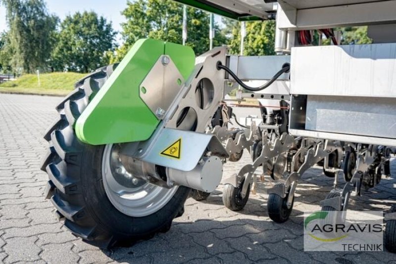 Sonstiges Traktorzubehör des Typs FarmDroid FD20, Neumaschine in Harsum (Bild 8)