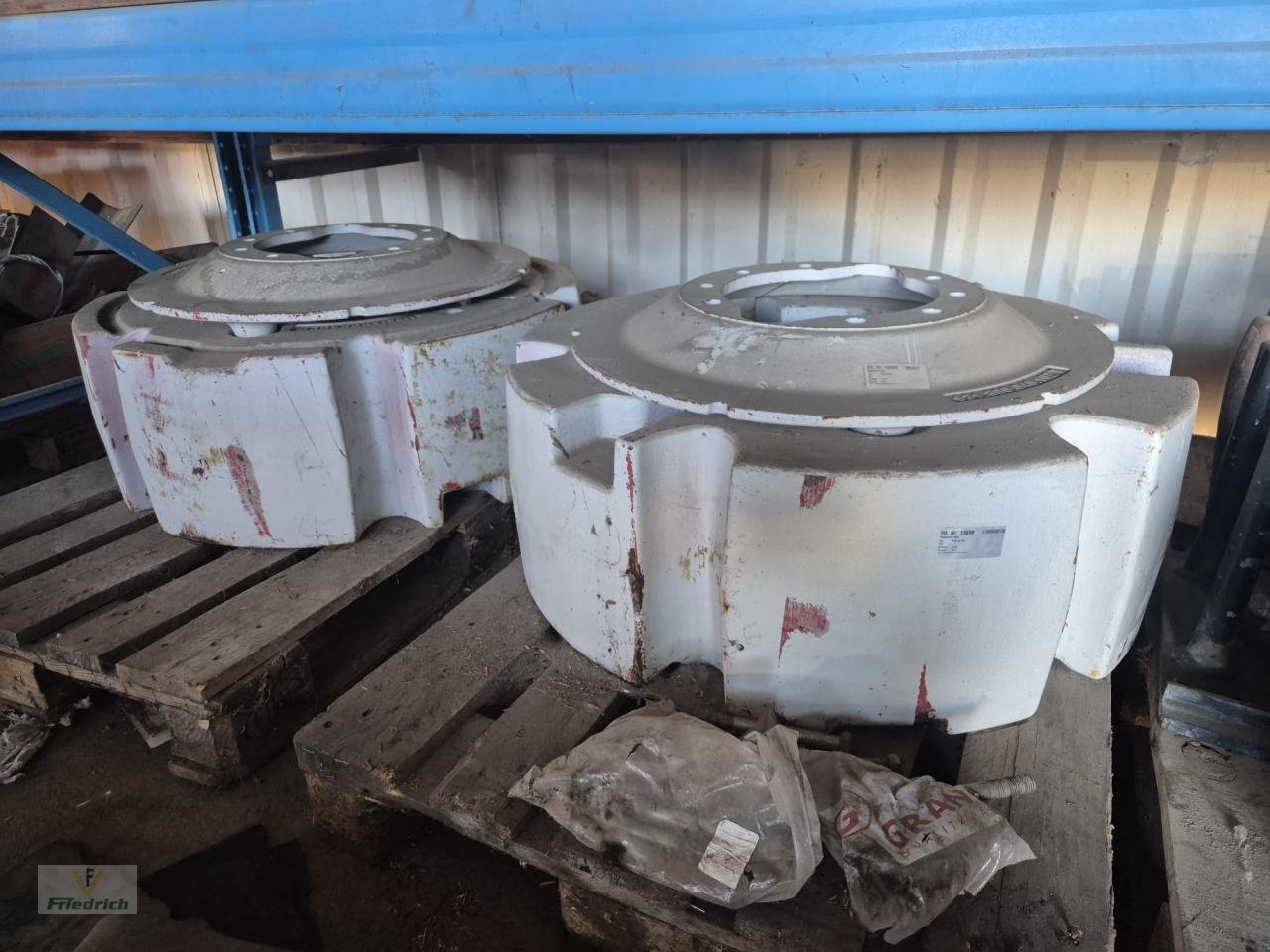 Sonstiges Traktorzubehör типа Fendt 1000 kg 2Stk., Neumaschine в Bad Lausick (Фотография 1)