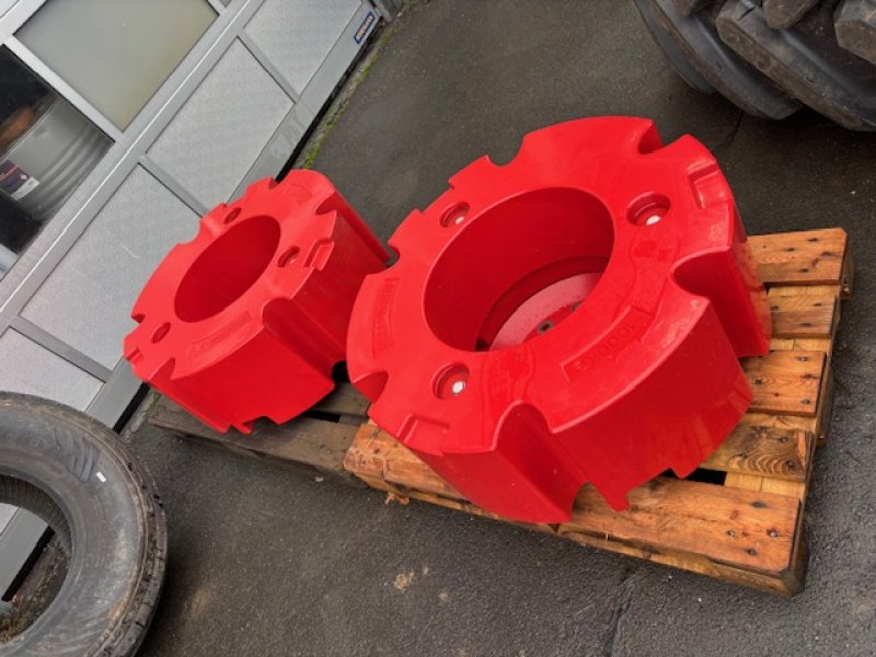 Sonstiges Traktorzubehör typu Fendt 2 x 1000kg Gewicht Hinterräder, Neumaschine w Gudensberg