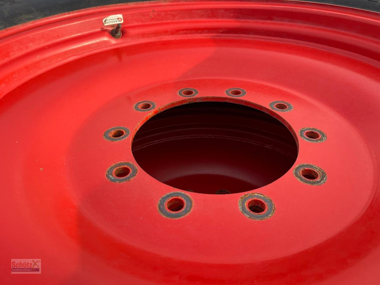 Sonstiges Traktorzubehör типа Fendt 820 724 Pflegebereifung 190cm Spur 320/90R32 340/85R48, Gebrauchtmaschine в Schierling (Фотография 5)