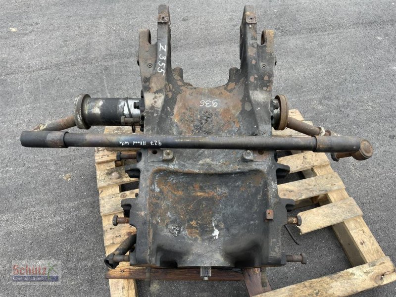Sonstiges Traktorzubehör za tip Fendt 936 Vorderachsmittelteil Gehäuse Brand, Gebrauchtmaschine u Schierling (Slika 1)