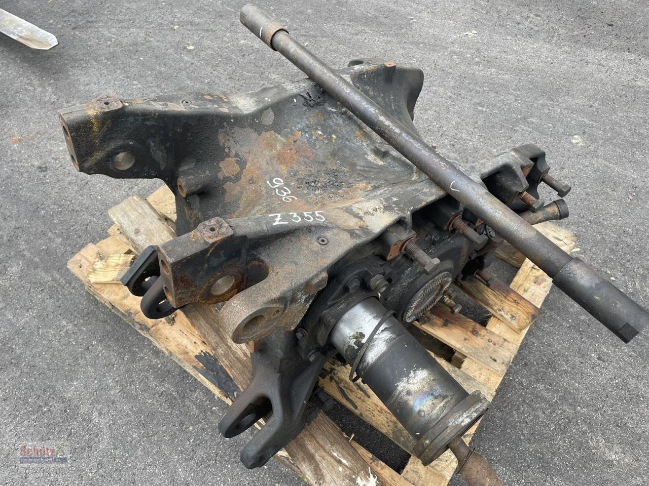 Sonstiges Traktorzubehör typu Fendt 936 Vorderachsmittelteil Gehäuse Brand, Gebrauchtmaschine w Schierling (Zdjęcie 2)