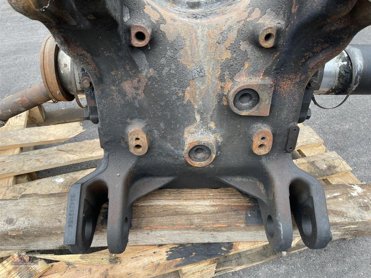 Sonstiges Traktorzubehör typu Fendt 936 Vorderachsmittelteil Gehäuse Brand, Gebrauchtmaschine w Schierling (Zdjęcie 3)