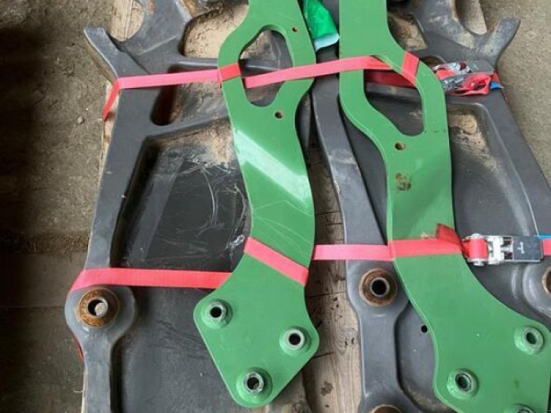 Sonstiges Traktorzubehör des Typs Fendt Anbaukonsole, Gebrauchtmaschine in Mühlhausen-Ehingen (Bild 1)