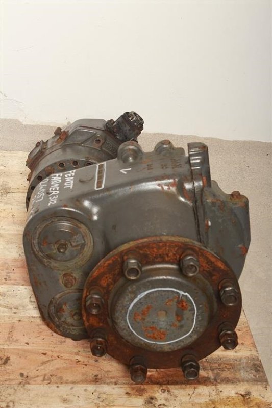 Sonstiges Traktorzubehör типа Fendt Farmer 312 Venstre lår / Left Rear Axle, Gebrauchtmaschine в Viborg (Фотография 6)