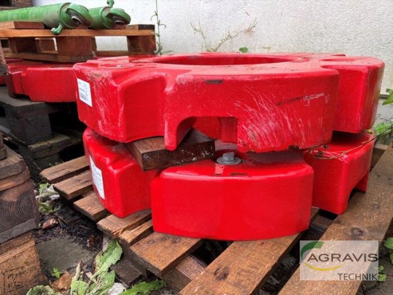 Sonstiges Traktorzubehör des Typs Fendt FENDT RADGEWICHTE 2X 300 KG, Vorführmaschine in Schladen (Bild 2)