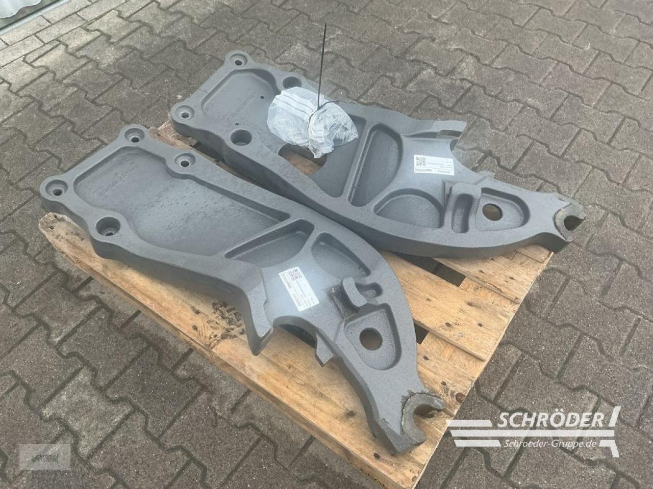 Sonstiges Traktorzubehör a típus Fendt FRONTLADERANBAUTEILE, Neumaschine ekkor: Lastrup (Kép 3)