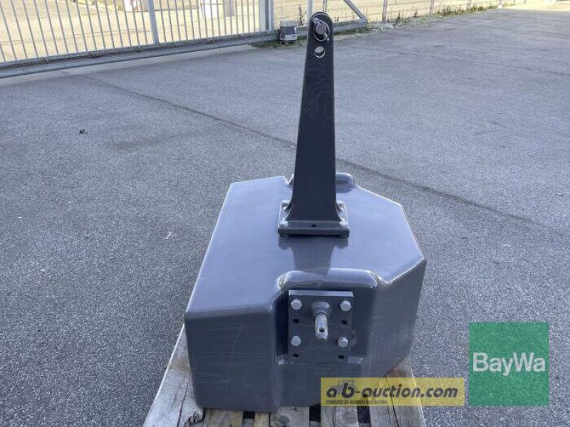 Sonstiges Traktorzubehör des Typs Fendt GEWICHT 1250 KG #A009, Gebrauchtmaschine in Bamberg (Bild 4)
