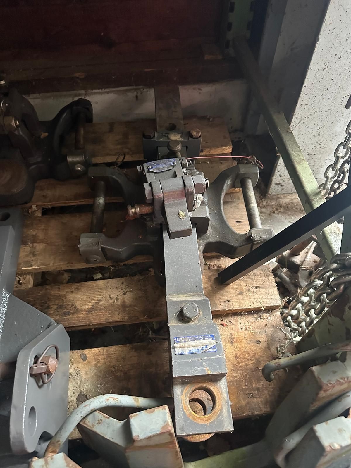 Sonstiges Traktorzubehör typu Fendt gewichten ondertrekhaak, Gebrauchtmaschine v zwolle (Obrázek 4)