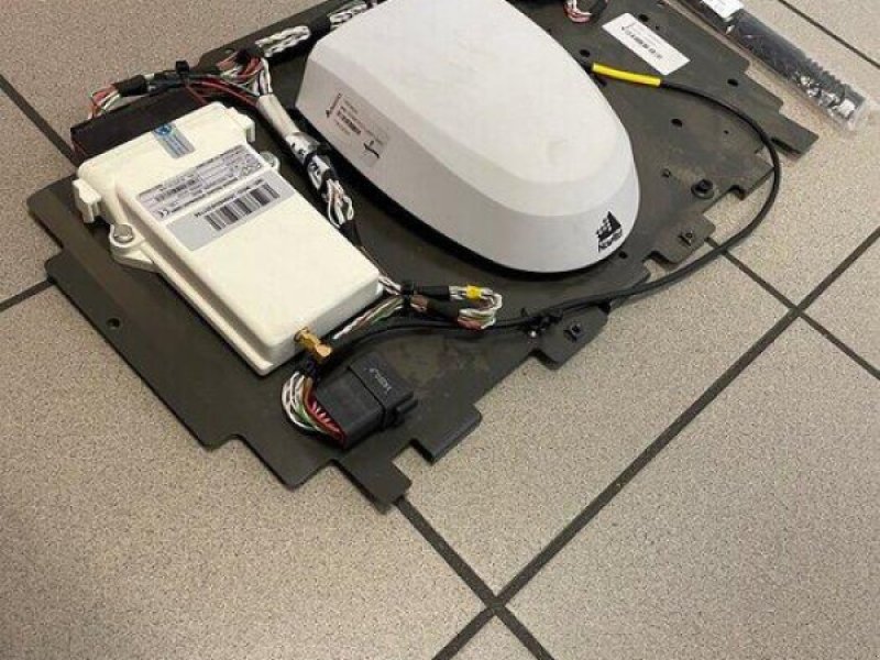 Sonstiges Traktorzubehör des Typs Fendt NovAtel RTK Empfänger, Gebrauchtmaschine in Bruchsal (Bild 1)