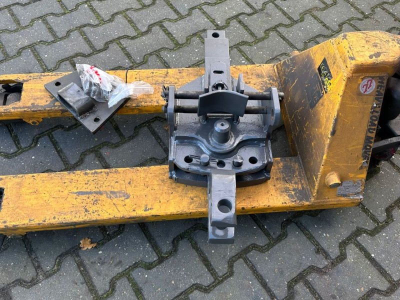 Sonstiges Traktorzubehör of the type Fendt Ondertrekhaak, Gebrauchtmaschine in zwolle (Picture 1)