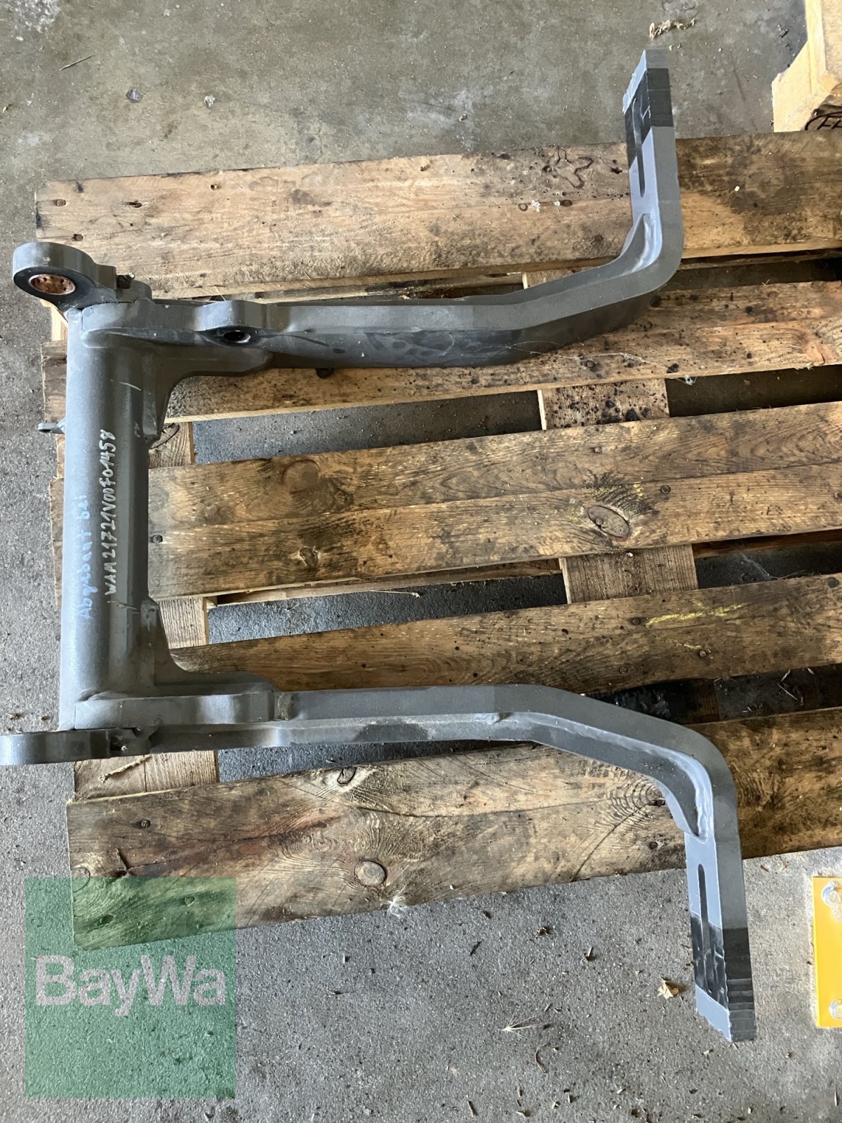 Sonstiges Traktorzubehör des Typs Fendt Unterlenker, Neumaschine in Volkach (Bild 1)