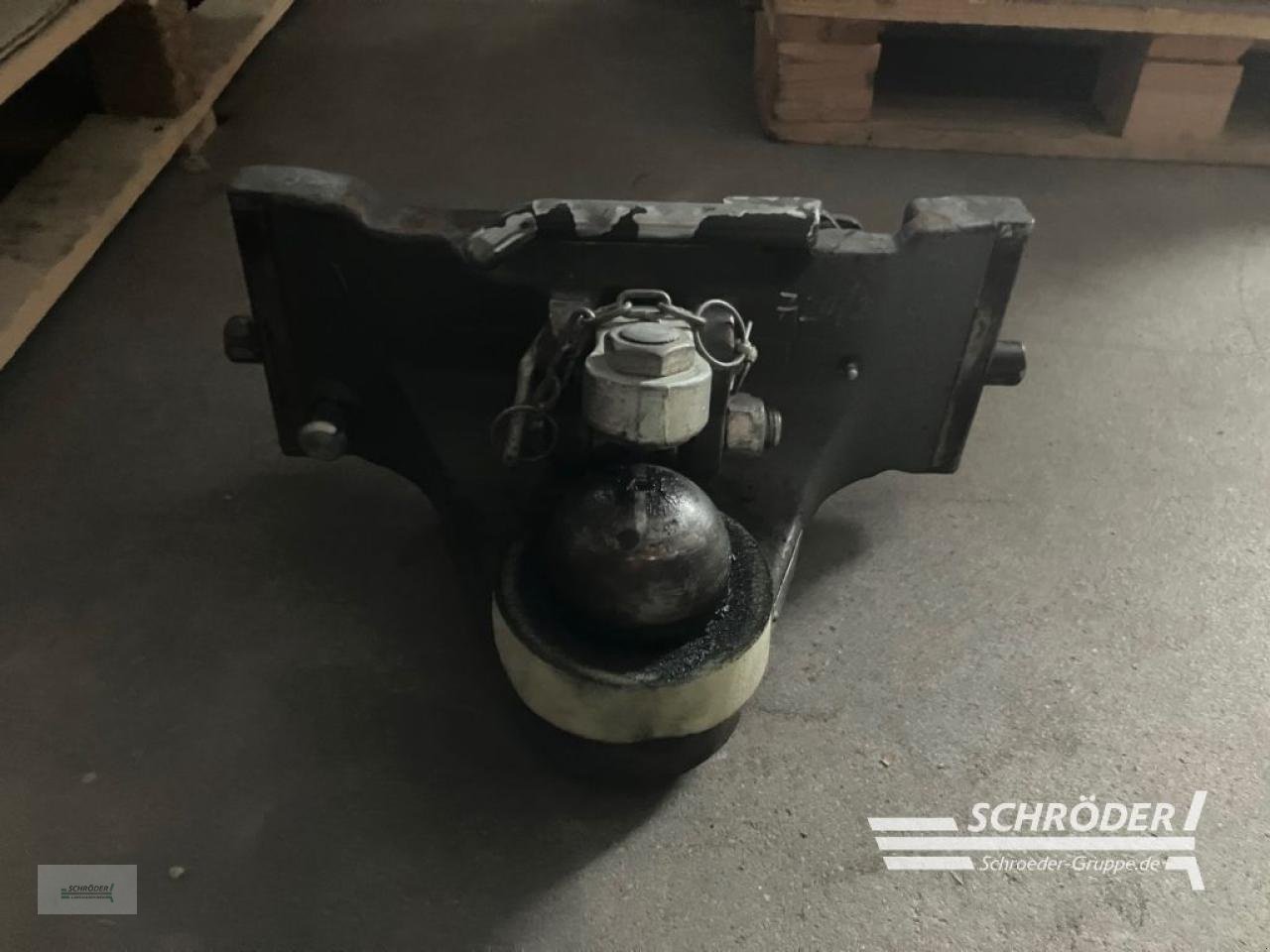 Sonstiges Traktorzubehör tipa Fendt ZUGKUGELKUPPLUNG K80 IM SCHLITTEN, Gebrauchtmaschine u Twistringen (Slika 1)