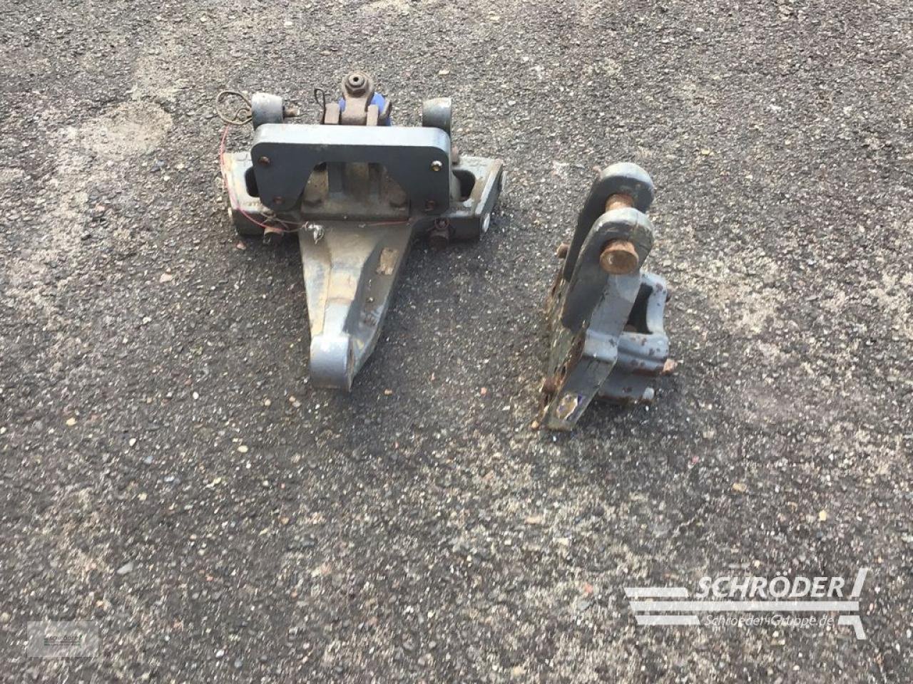 Sonstiges Traktorzubehör van het type Fendt ZUGKUGELKUPPLUNG K80 KURZ + ANBAUPLATTE, Neumaschine in Penzlin (Foto 4)