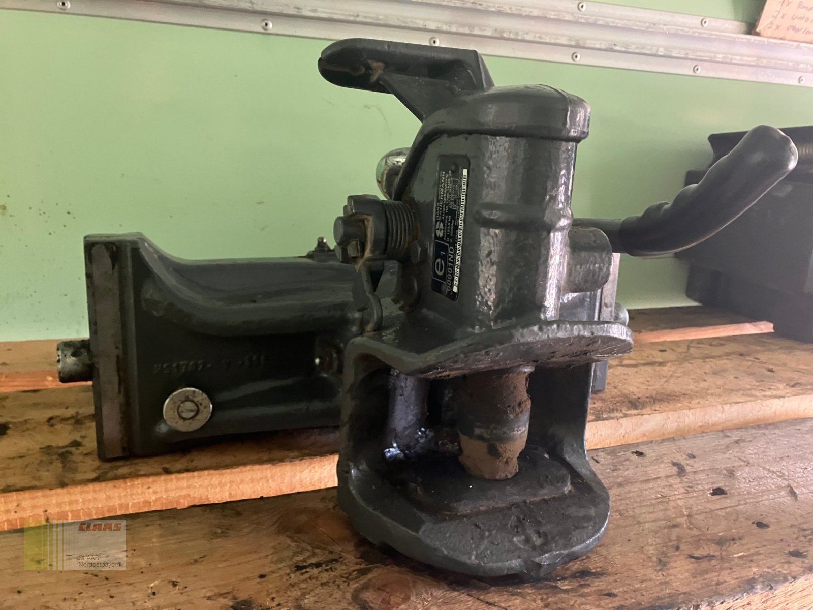 Sonstiges Traktorzubehör des Typs Fendt Zugmaul auto. Sauermann HS1700-1KUD-38, Gebrauchtmaschine in Schwend (Bild 1)