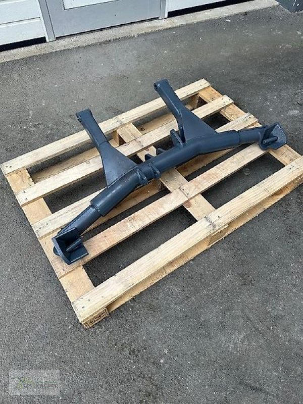 Sonstiges Traktorzubehör typu Fendt Zwischenachsgeräterahmen, Neumaschine v Alitzheim (Obrázek 1)