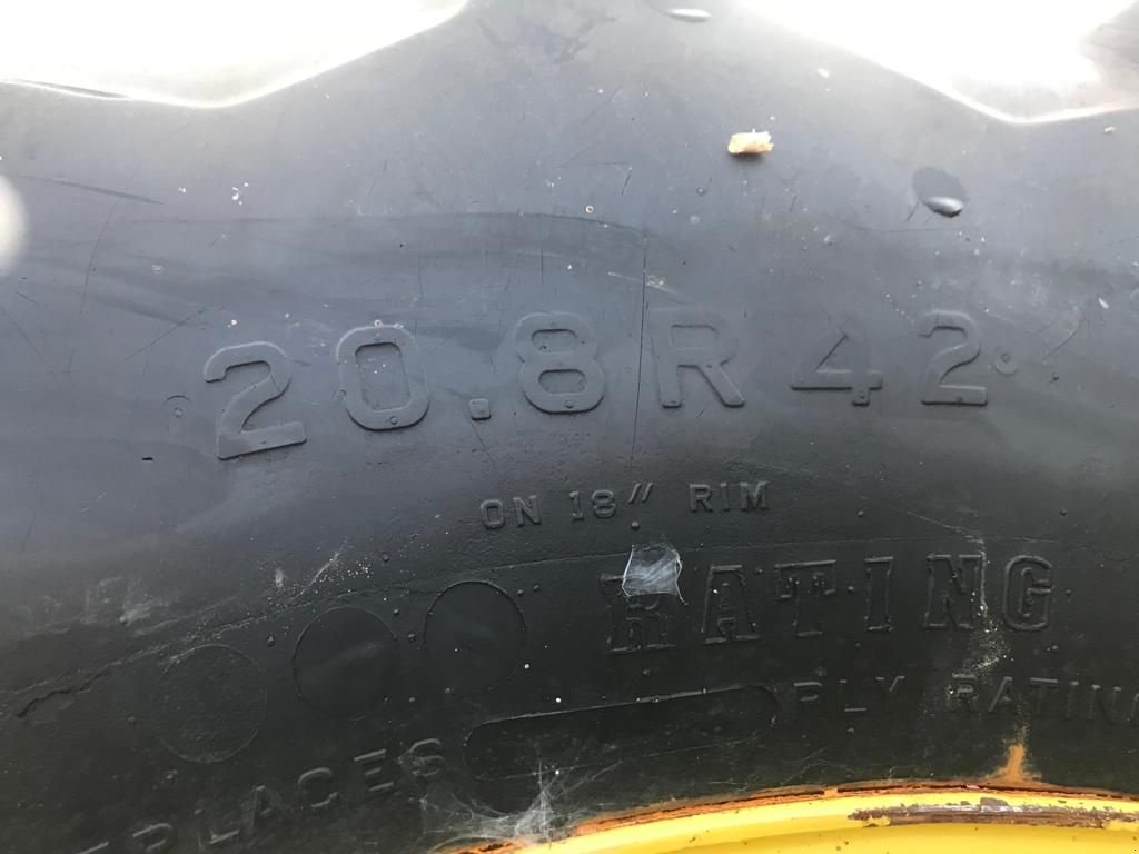 Sonstiges Traktorzubehör Türe ait Firestone 20.8 R42, Gebrauchtmaschine içinde Hoek (resim 4)