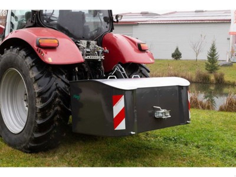 Sonstiges Traktorzubehör a típus Fliegl Frontgewicht 1800kg, Neumaschine ekkor: Regensdorf