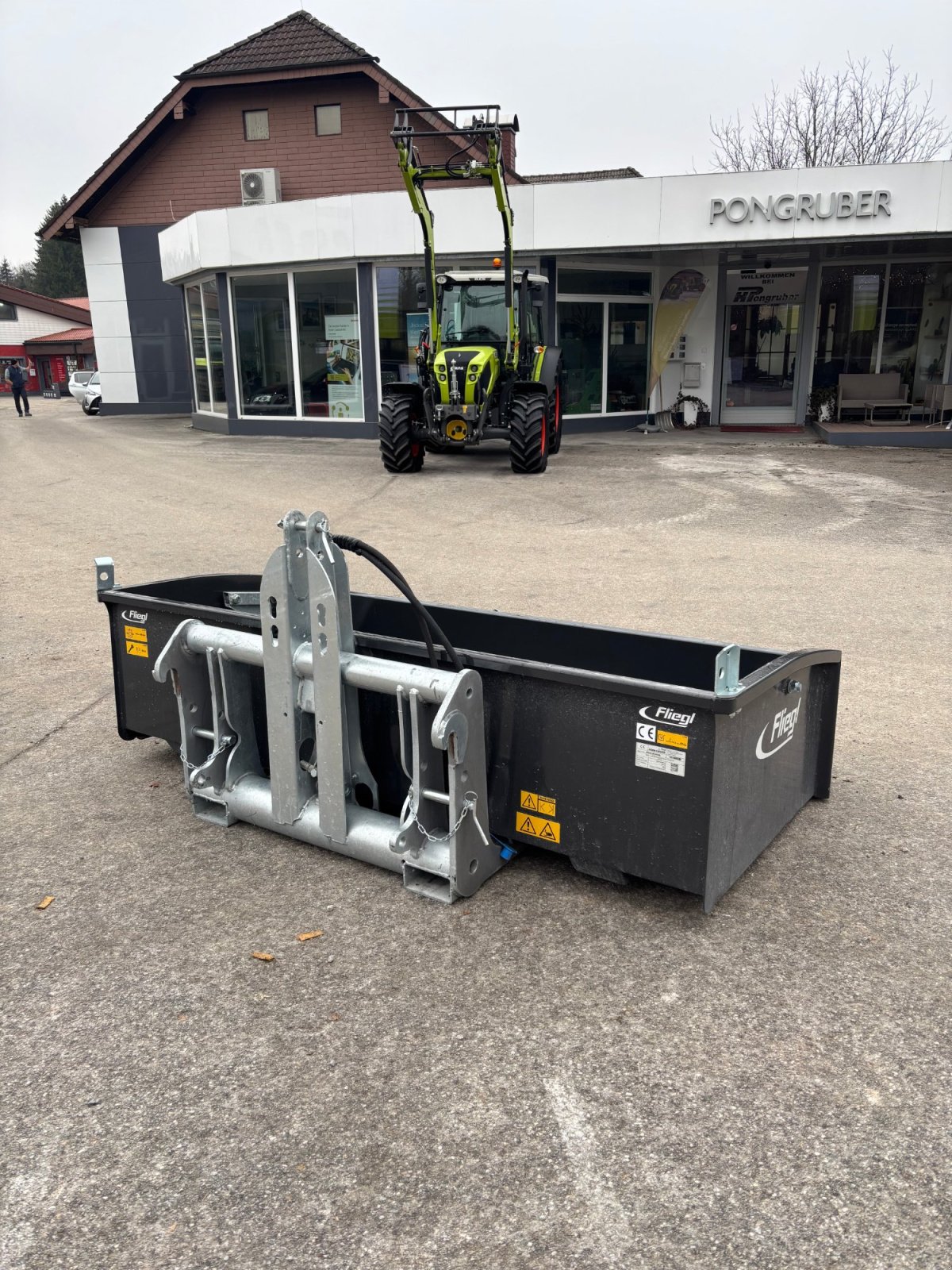 Sonstiges Traktorzubehör des Typs Fliegl Gigant 2200, Neumaschine in Elixhausen (Bild 3)