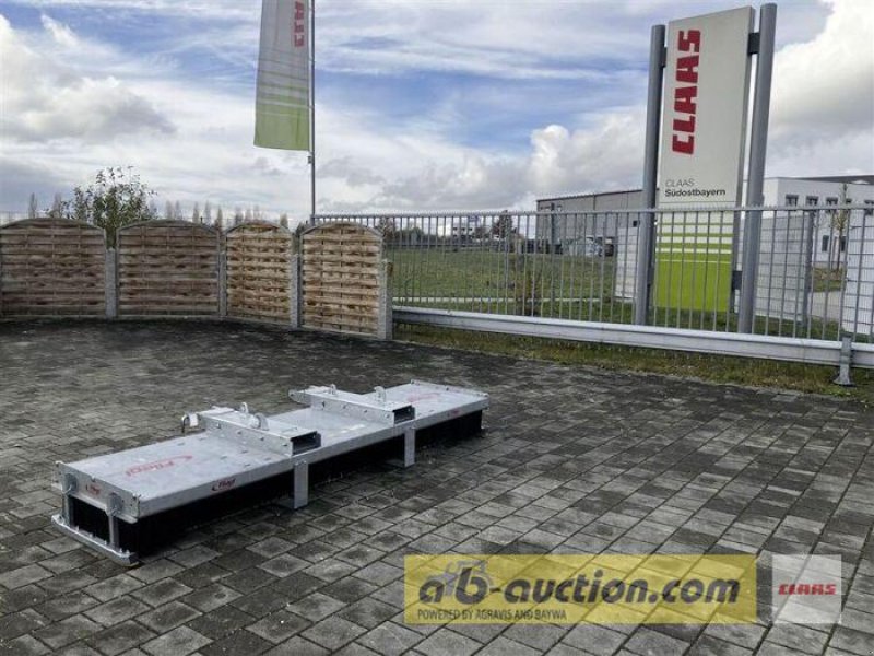 Sonstiges Traktorzubehör des Typs Fliegl KEHRBESEN LÖWE 3000MM, Gebrauchtmaschine in Töging am Inn (Bild 1)