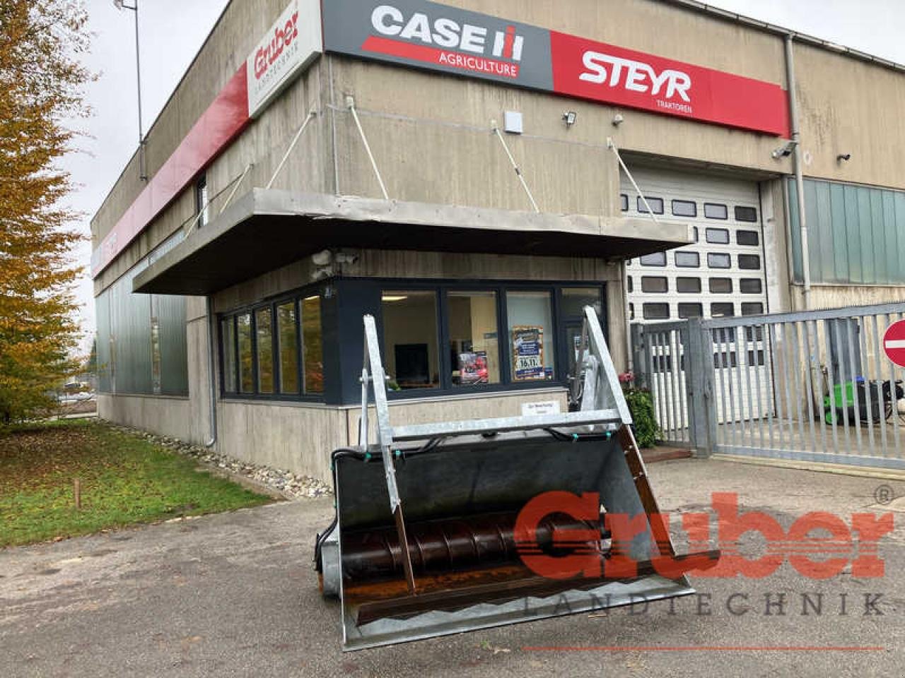 Sonstiges Traktorzubehör des Typs Fliegl Siloverteilschaufel, Gebrauchtmaschine in Ampfing (Bild 1)