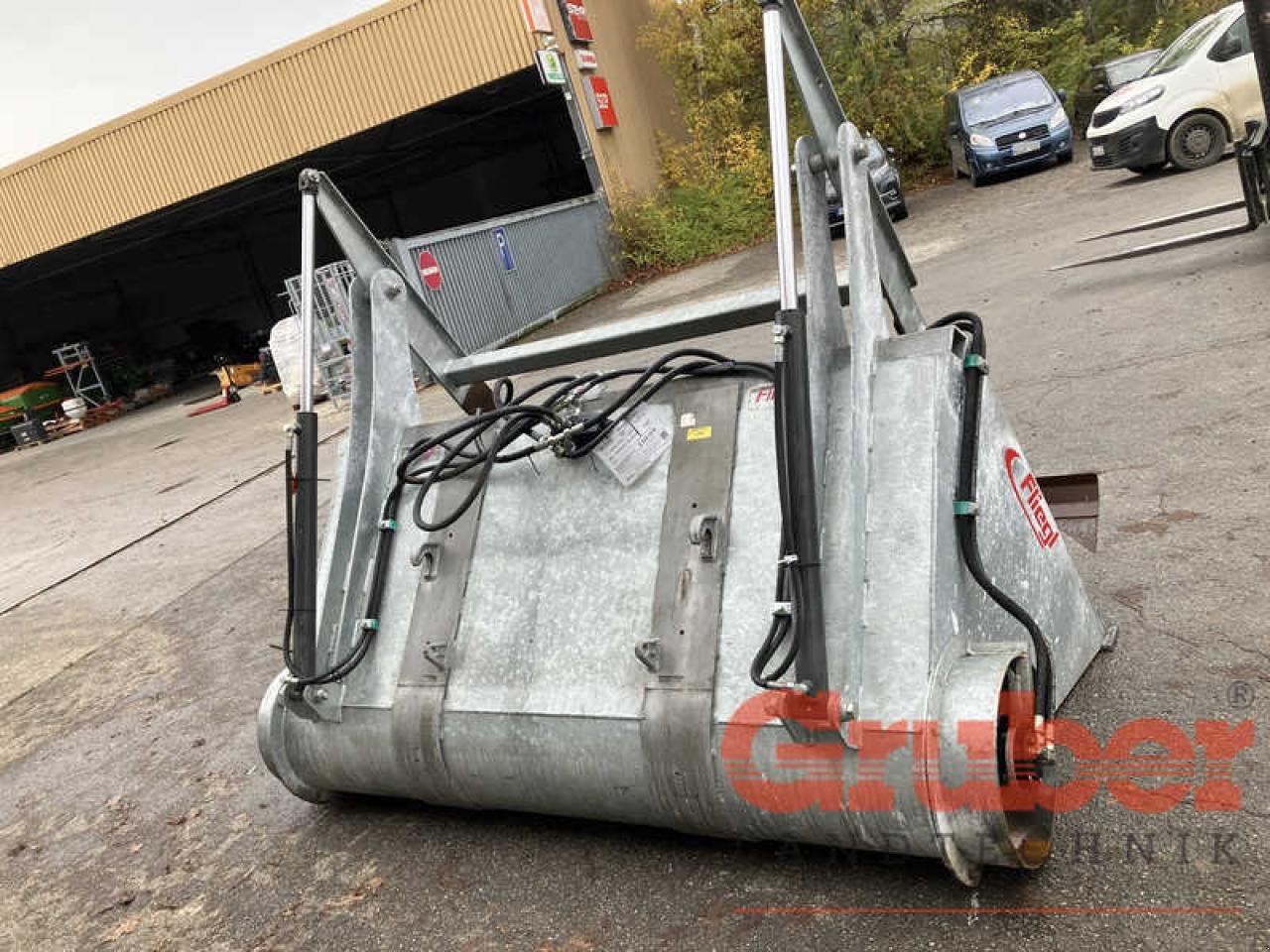 Sonstiges Traktorzubehör des Typs Fliegl Siloverteilschaufel, Gebrauchtmaschine in Ampfing (Bild 5)