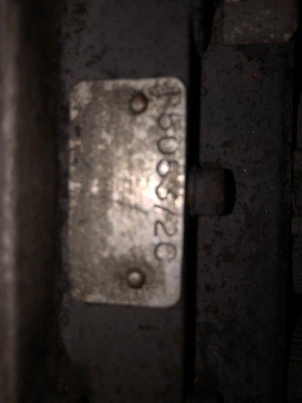 Sonstiges Traktorzubehör типа Ford 6 cyl. rækkepumpe, Gebrauchtmaschine в Gjerlev J. (Фотография 2)